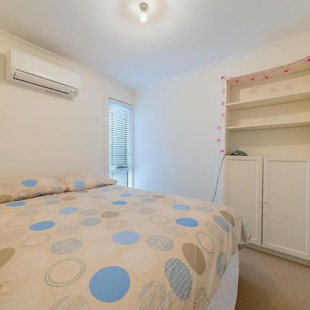 5B Genesta Street, Cowes Villa Exterior photo